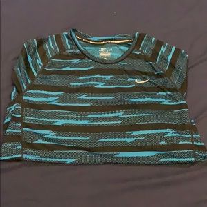 Nike Men’s Drifit running t shirt